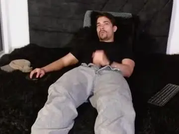 Chaturbate Free Live Porn of ian_davis