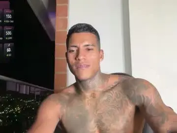 Chaturbate Nude Webcam of jordandenis17