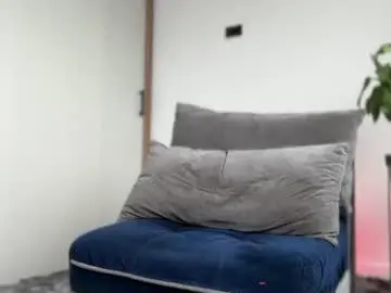 Chaturbate Live Sex Cam of jordandenis17