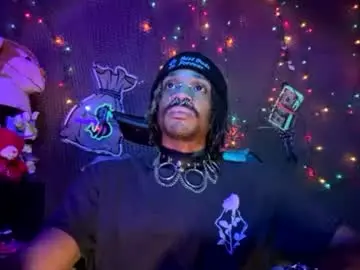 Chaturbate Live Sex Cam of lxrdhxkvgemvsterjuice
