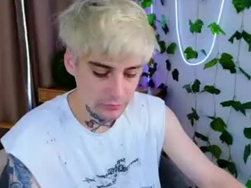 Chaturbate Watch Live Sex Cams of drillfilow