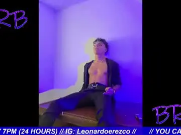 Chaturbate Watch Live Sex Cams of james1lee_