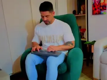 Chaturbate Live Sex of andrewfame