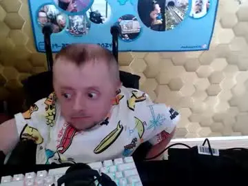 Chaturbate Live Sex Cam of cyprianknapinski8
