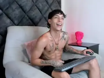 Chaturbate Best live sex cam show of kroywave