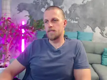 Chaturbate Adult Webcam of vikingchrisss