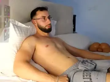 Chaturbate Nude Webcam of ryanstorm1
