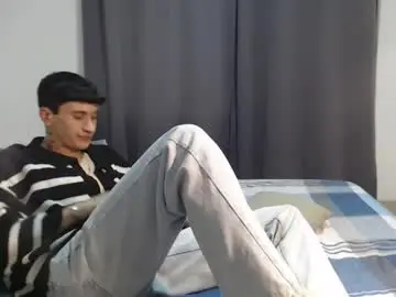 Chaturbate Live Sex Cam of taylor_024