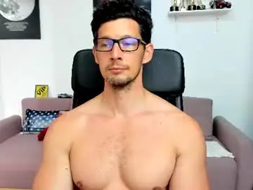 Chaturbate Live Sex Cam of brutusk1