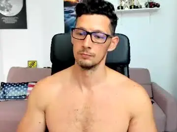 Chaturbate Live Sex Cam of brutusk1