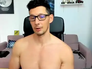 Chaturbate Live Sex of brutusk1