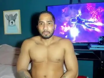 Chaturbate Adult Webcams of cristobal12cock