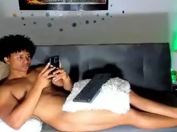 Chaturbate Adult Webcams of nathan_sexy247