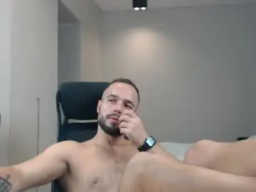 Chaturbate Adult Webcam of sandro_best