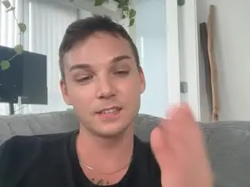 Chaturbate Watch Live Sex Cams of goodboibb2001