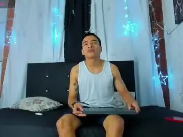 Chaturbate Live Sex Cam of liam__jacob