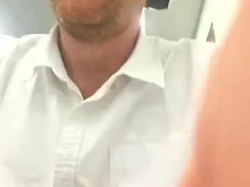 Chaturbate Nude Webcam of aussie_dadbod6969