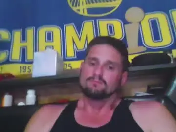 Chaturbate Free Live Porn of pleasen_these_hoes