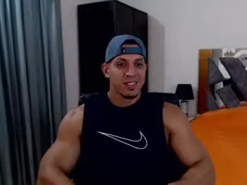 Chaturbate Adult Video Chat of frank_heaven_shore