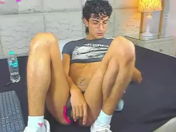 Chaturbate Best live sex cam show of axelrushh