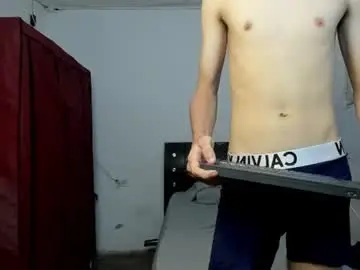 Chaturbate Sex Chat of enzo_fernandez10