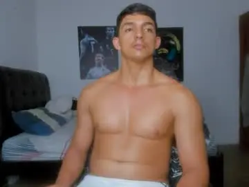 Chaturbate Watch Live Sex Cams of jacob_black21