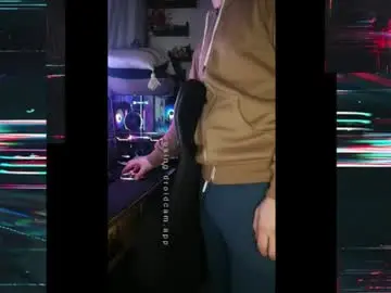 Chaturbate Sex Chat of mrmiss_dannys