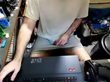 Chaturbate Free Live Porn of adelhi20