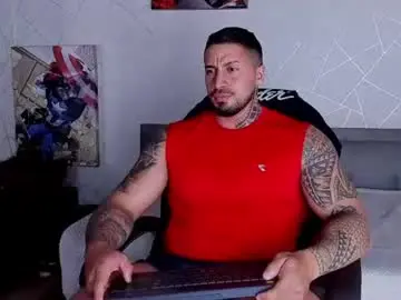 Chaturbate Nude Webcam of cristian_walker