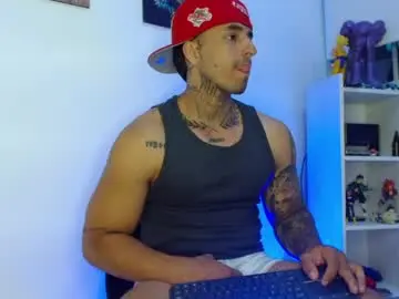 Chaturbate Free Live Porn of darius_phoenix