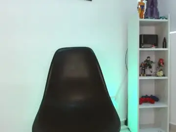 Chaturbate Free Porn Cam of darius_phoenix