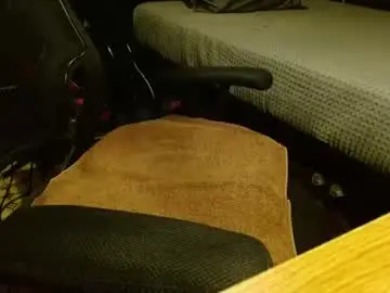 Chaturbate Live Sex Cam of readytocum90