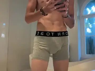 Chaturbate Best live sex cam show of sweet19sammy