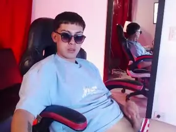 Chaturbate Live Porn of maximo_lux