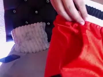 Chaturbate Live Sex Cam of maximo_lux