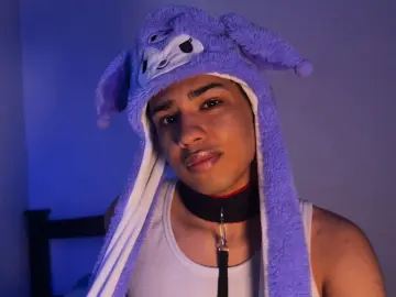 Imlive Free Porn Cam of Santifoxx