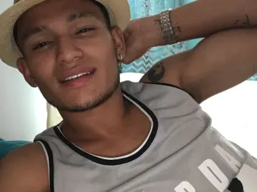 Imlive Watch Live Sex Cams of damian_dimon