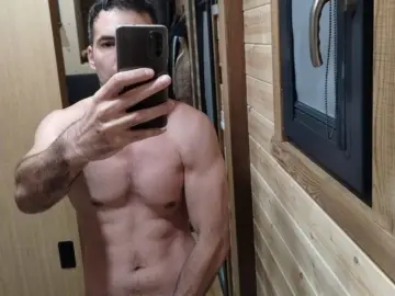 Imlive Sex Chat of BigDesire4u