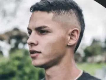 Livejasmin Free Porn Cam of NoahMaz