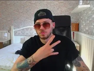 Streamate Sex Chat of JonahShaw