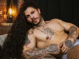 Streamate Adult Webcam of VanVelckan