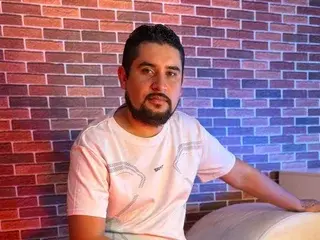 Streamate Sex Cam of HaraldTurner