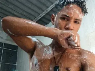 Streamate Free Porn Cam of RafaelVander