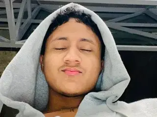 Streamate Watch Live Sex Cams of Leoo_hot