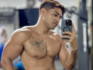 Streamate Sex Chat of LuciannoNixon