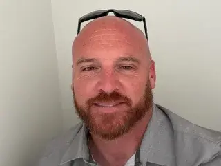 Streamate Free Porn Cam of Baldguy40