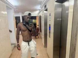 Streamate Free Live Porn of yulian23