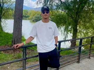 Streamate Live Sex Cam of Adams_pitter