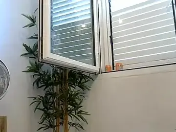 Stripchat Live Sex of yanick931