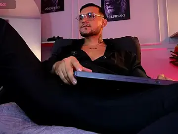 Stripchat Private Sex Chat of Marco_Vega